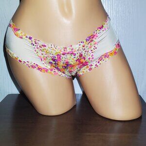 Victoria's Secret Cheeky Panties. New with Tags Size Medium.